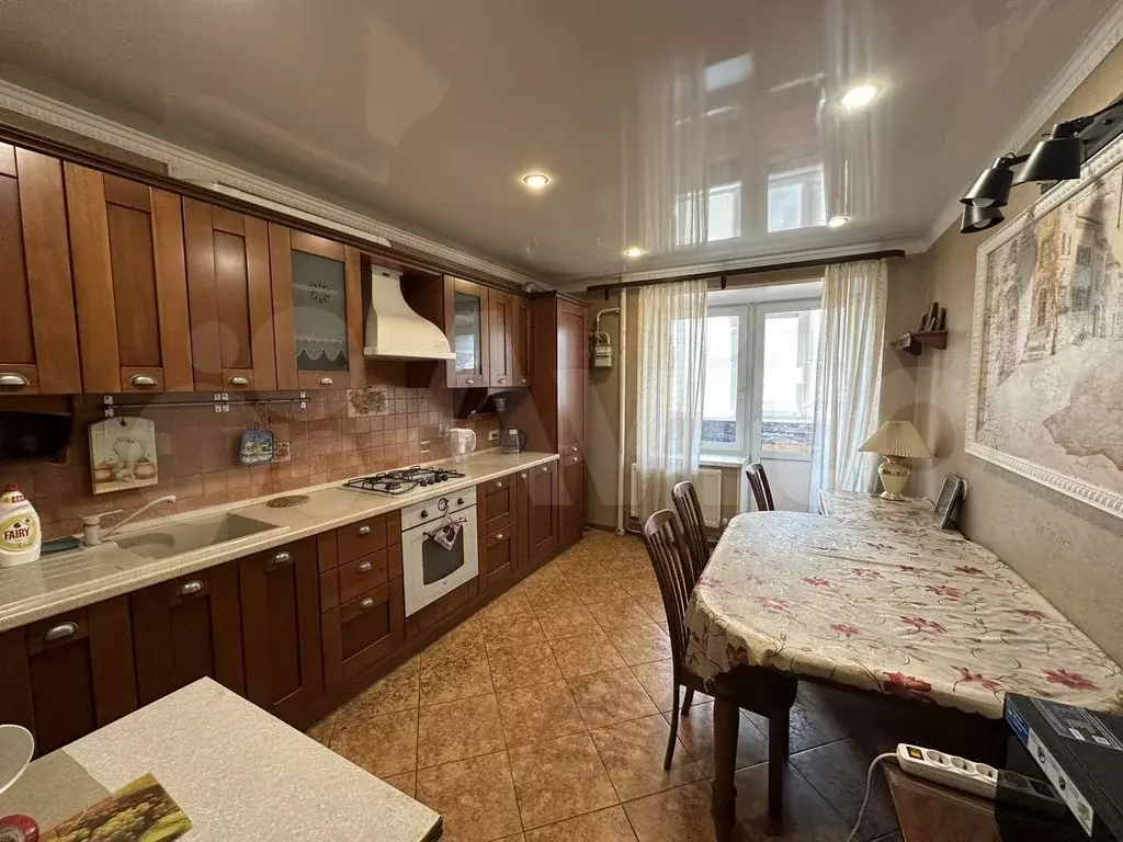 2-к. квартира, 70 м, 3/10 эт. - Фото 1