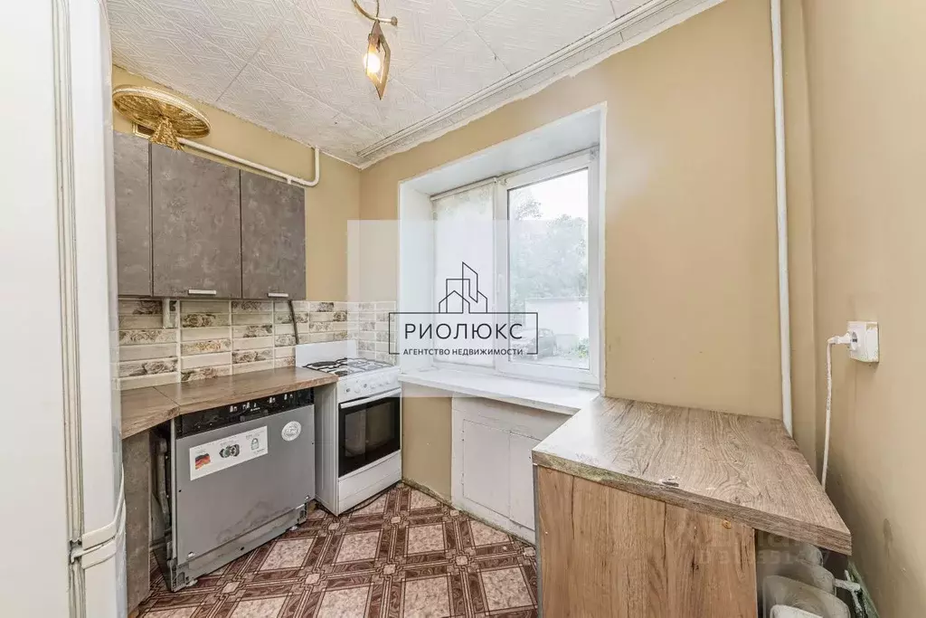 3-к кв. Челябинская область, Челябинск ул. Потемкина, 18А (58.2 м) - Фото 1