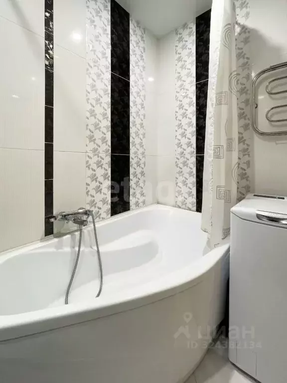 2-к кв. Ханты-Мансийский АО, Сургут Магистральная ул., 22А (54.0 м) - Фото 1