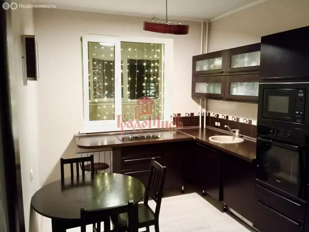 3-комнатная квартира: Ивантеевка, Хлебозаводская улица, 28к4 (85 м) - Фото 0