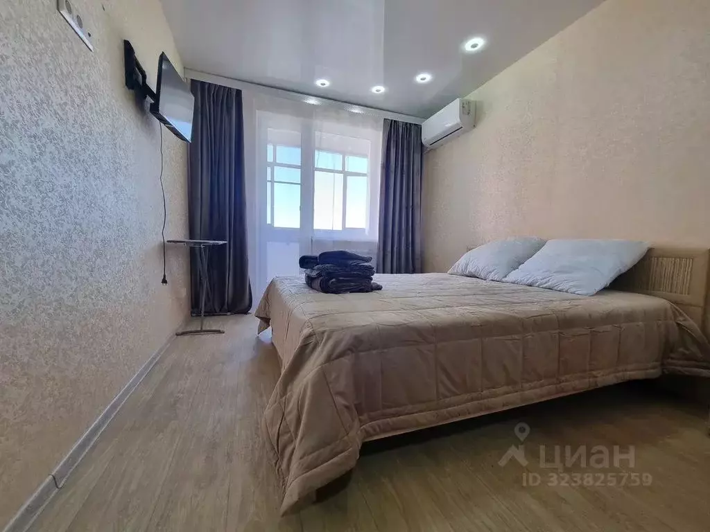 2-к кв. Волгоградская область, Волжский ул. Александрова, 22 (52.0 м) - Фото 1