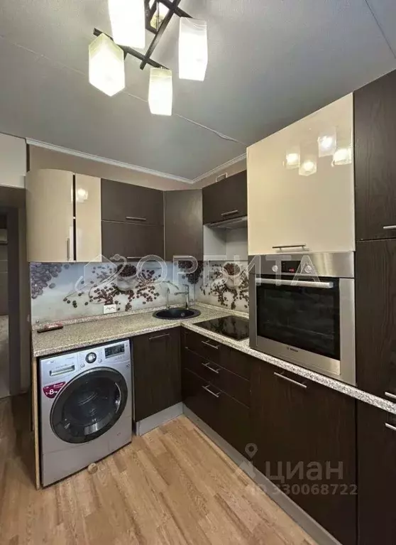 3-к кв. Тюменская область, Тюмень Солнечный проезд, 27 (70.5 м) - Фото 1