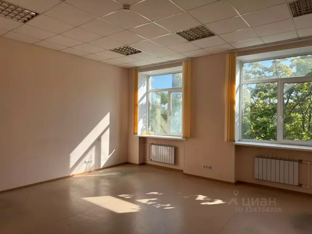 Офис в Санкт-Петербург Октябрьская наб., 6М (777 м) - Фото 1