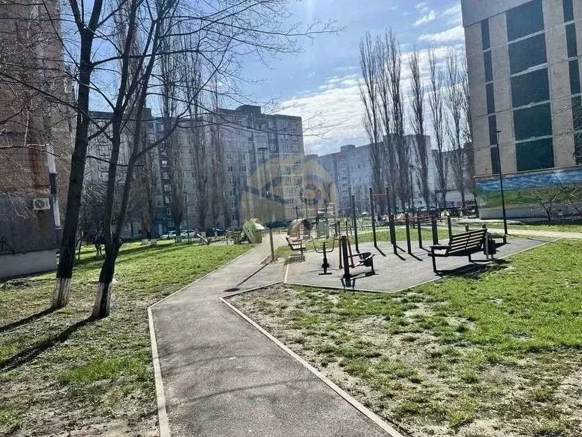 1-к кв. Белгородская область, Старый Оскол Юность мкр, 5А (37.4 м) - Фото 2