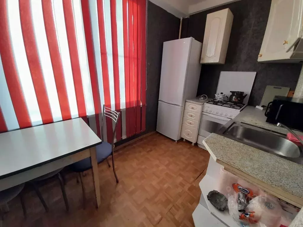 3-к кв. Ленинградская область, Кингисепп Октябрьская ул., 8 (54.0 м) - Фото 1