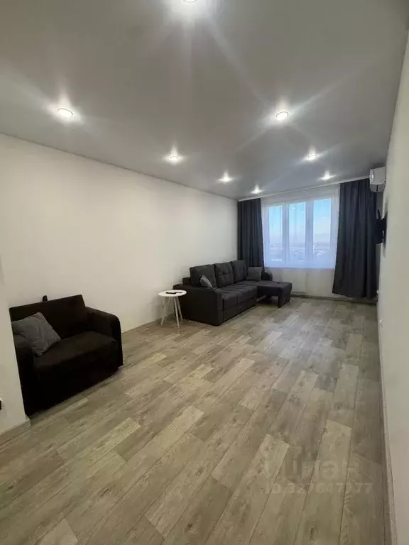 2-к кв. Амурская область, Благовещенск ул. Чайковского, 100/2 (56.0 м) - Фото 2