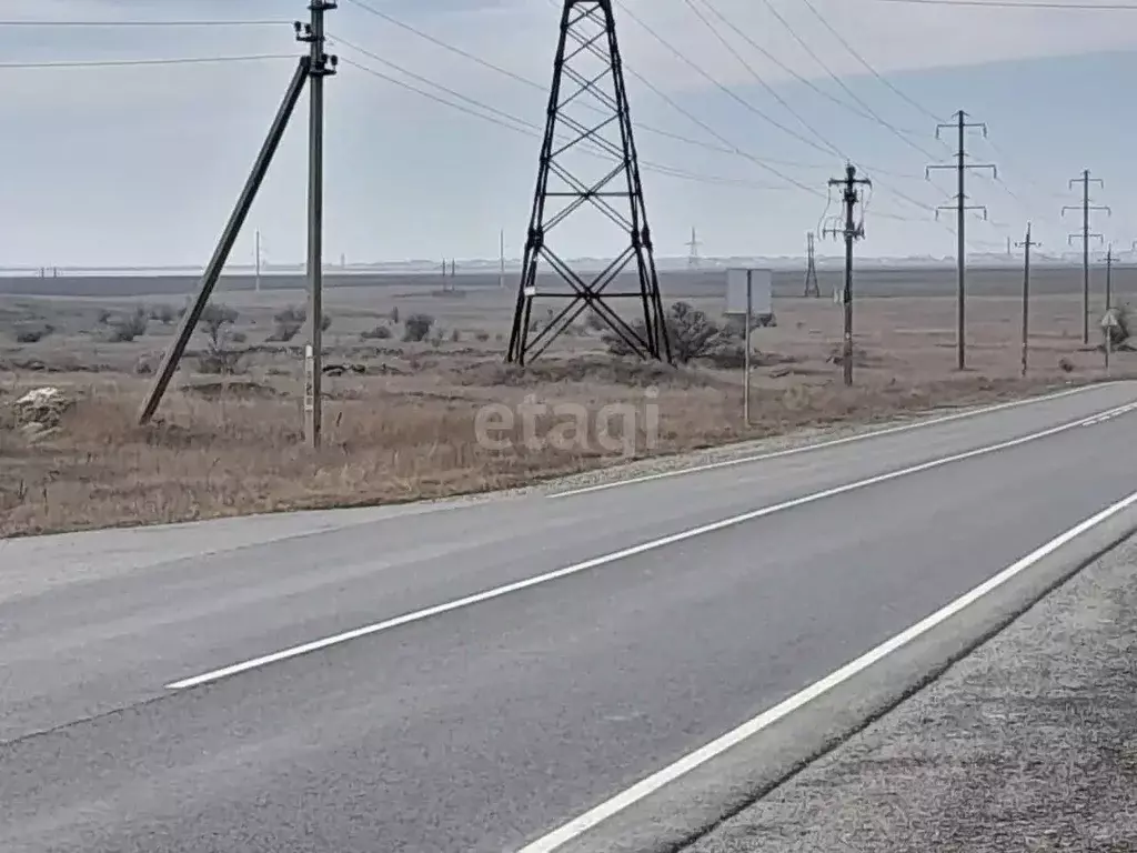 Участок в Крым, Сакский район, с. Штормовое ул. Дружбы (6.0 сот.) - Фото 0