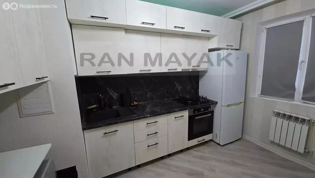 3-комнатная квартира: Майкоп, Заводская улица, 1А (71.5 м) - Фото 2