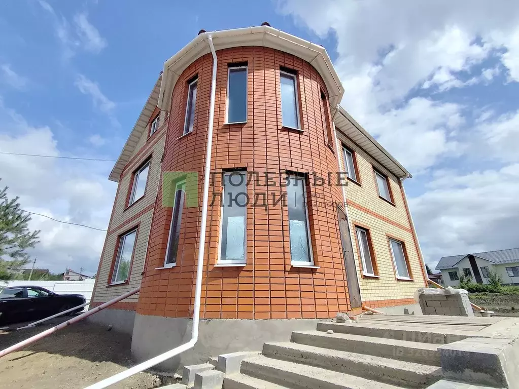 Дом в Белгородская область, Белгород  (198 м) - Фото 1