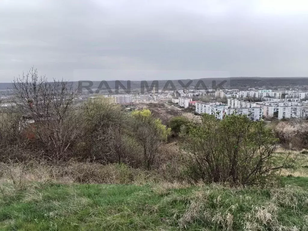 Участок в Адыгея, Майкоп Строитель СНТ, ул. Зеленая (4.0 сот.) - Фото 1