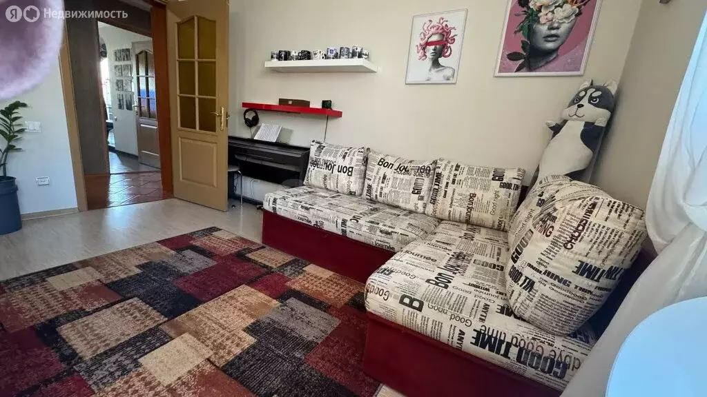 3-комнатная квартира: Калининград, Судостроительная улица, 118 (59 м) - Фото 0