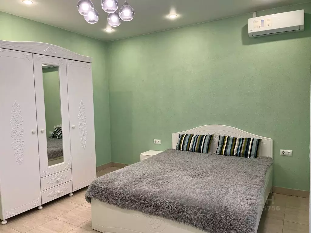 Дом в Севастополь ул. Лесхозная (200 м) - Фото 1