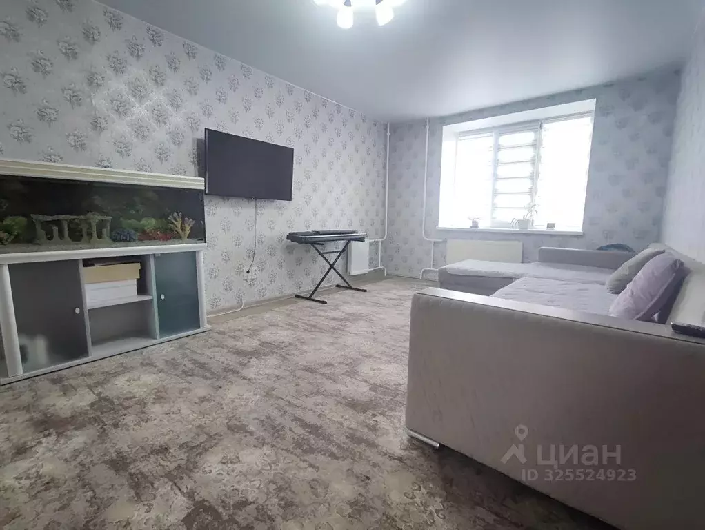 2-к кв. Саратовская область, Энгельс пос. Новое Осокорье, ул. ... - Фото 1