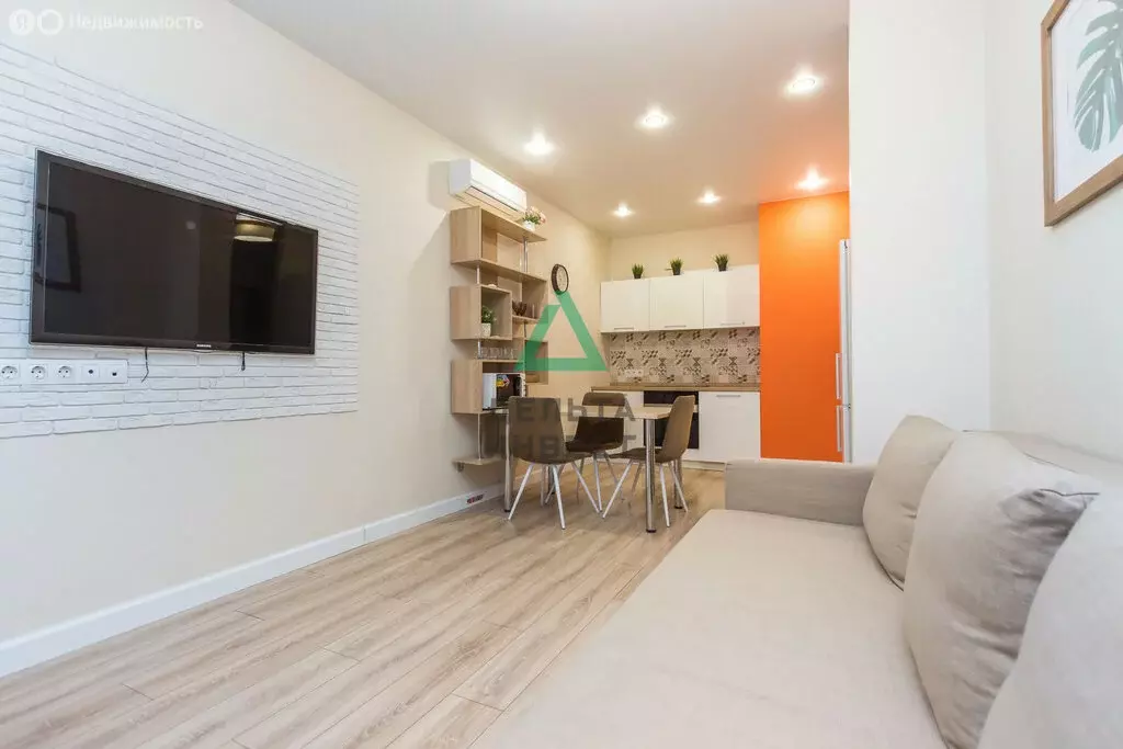 2-комнатная квартира: Уфа, Коммунистическая улица, 11/1 (65 м) - Фото 2