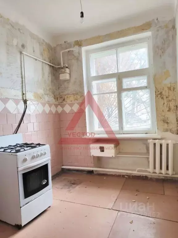 2-к кв. Севастополь ул. Демидова, 11А (36.6 м) - Фото 0