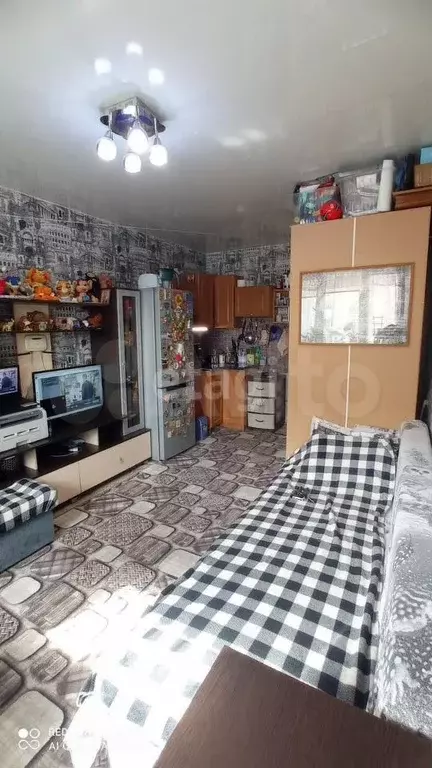 Комната 14,8 м в 6-к., 4/9 эт. - Фото 0