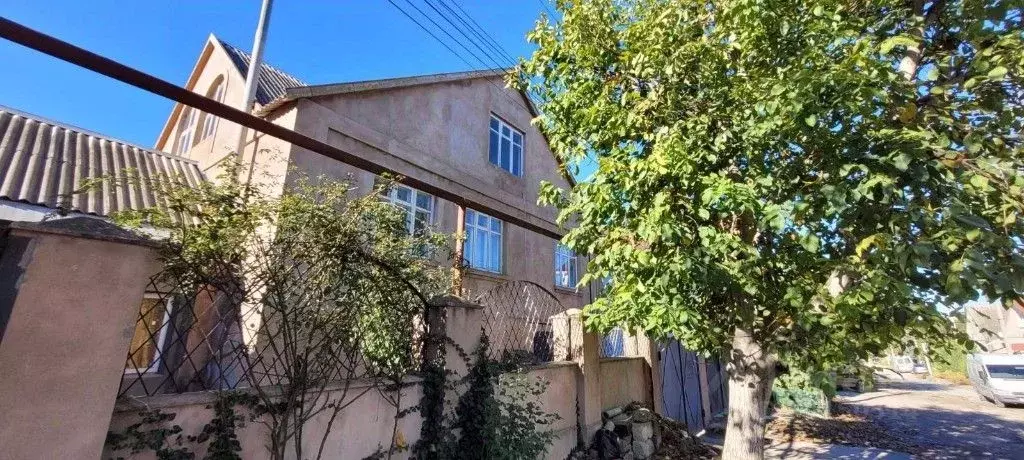 Дом в Крым, Симферополь ул. Чора-Батыр, 23 (380 м) - Фото 0