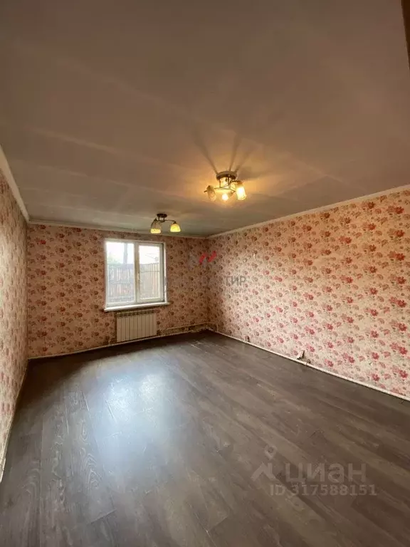 Дом в Тыва, Кызыл Буренская ул. (92 м) - Фото 0