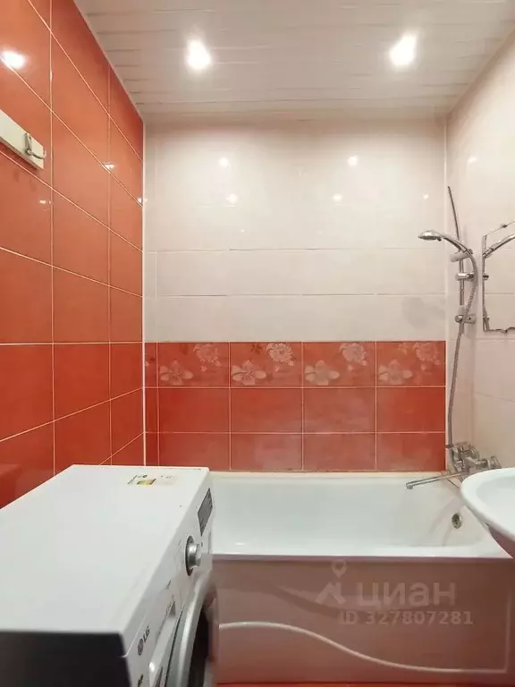 2-к кв. Псковская область, Псков Техническая ул., 14 (53.7 м) - Фото 1