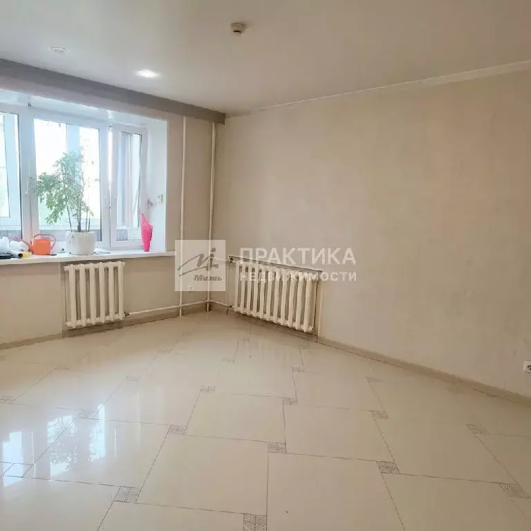 Продается 3-комнатная квартира - Фото 2