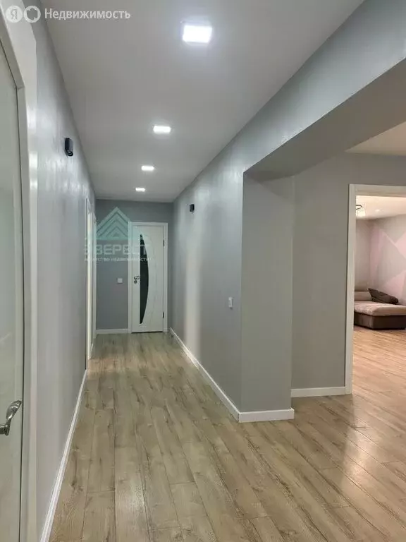 4-комнатная квартира: Абакан, улица Пушкина, 199Б (125 м) - Фото 2