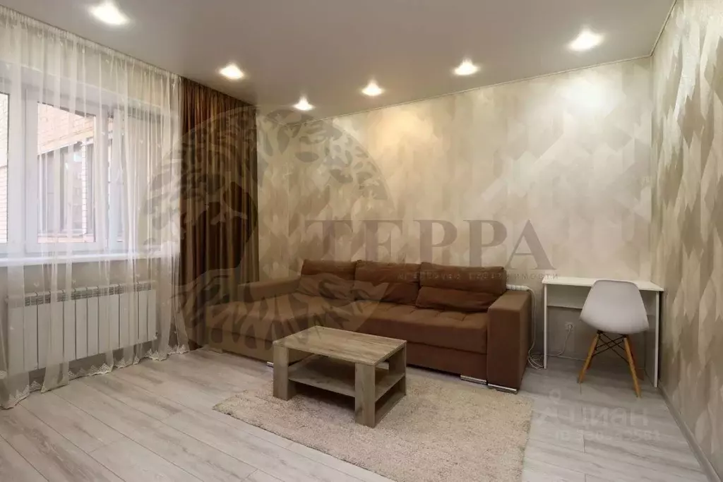 2-к кв. Воронежская область, Воронеж ул. Хользунова, 38/7 (56.8 м) - Фото 1