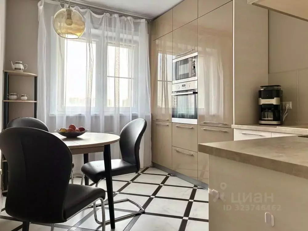 2-к кв. Иркутская область, Иркутск ул. Пискунова, 131/3 (64.5 м) - Фото 1