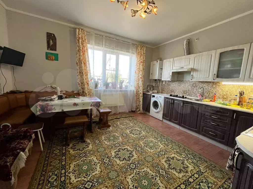 Дом 80 м на участке 10 сот. - Фото 1