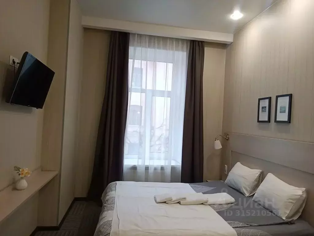 Комната Санкт-Петербург Большая Конюшенная ул., 11Б - Фото 1