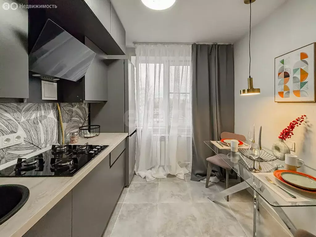 3-комнатная квартира: Псков, проспект Энтузиастов, 3 (65.2 м) - Фото 2