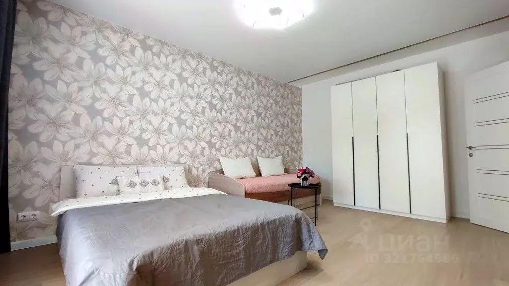 2-к кв. Пермский край, Пермь Уинская ул., 1 (56.0 м) - Фото 2