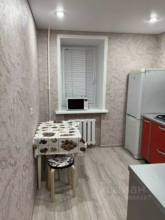 2-к кв. Кировская область, Вятские Поляны Школьная ул., 43 (50.0 м) - Фото 2