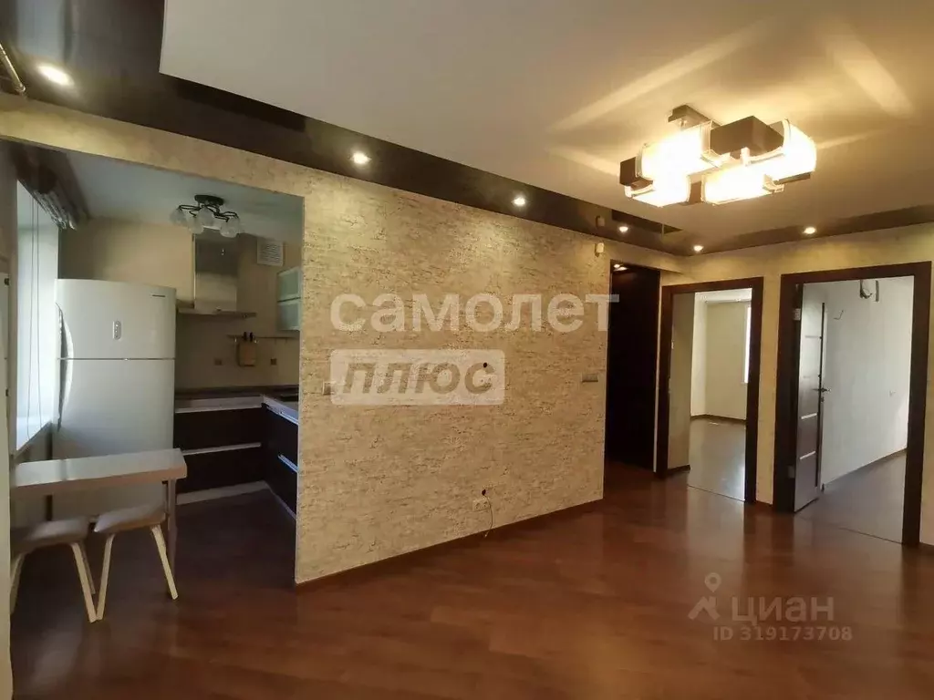 Квартира, 3 комнаты, 56.4 м - Фото 0