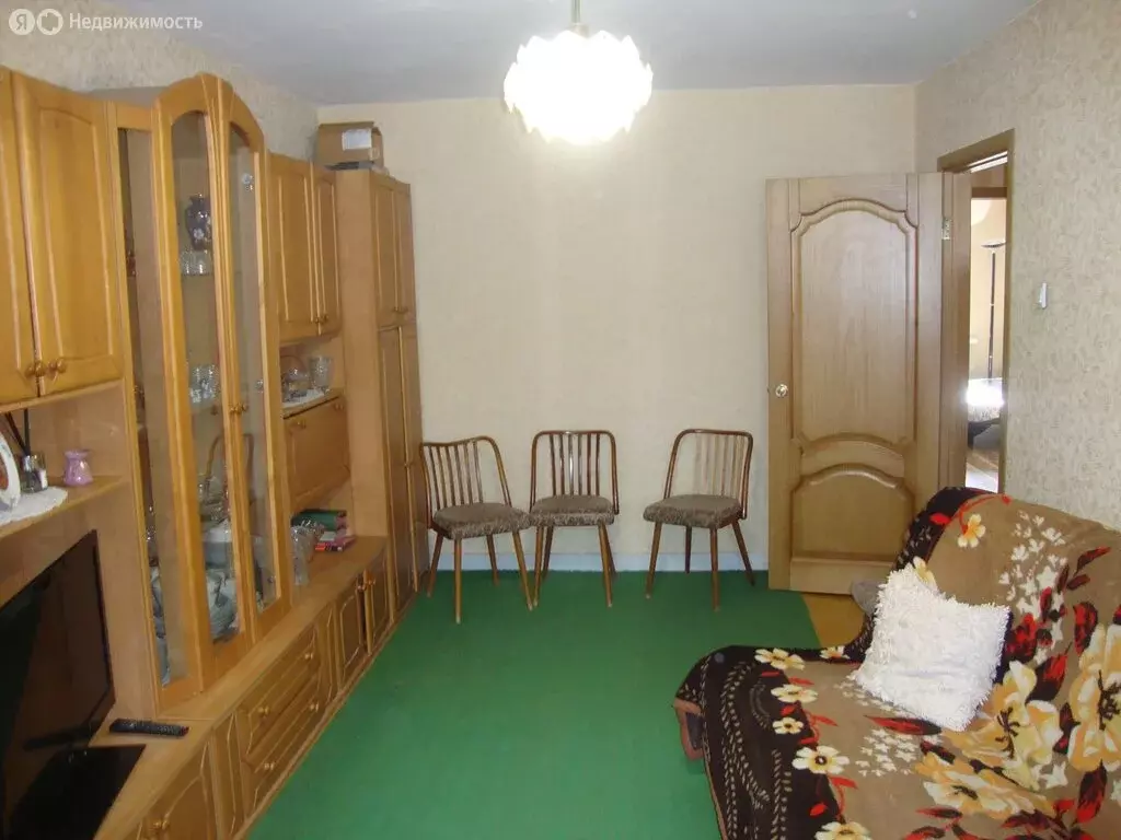 3-комнатная квартира: Сыктывкар, улица Карла Маркса, 176 (62 м) - Фото 2