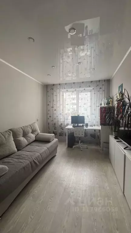 2-к кв. Красноярский край, Красноярск Краснодарская ул., 19А (54.0 м) - Фото 0