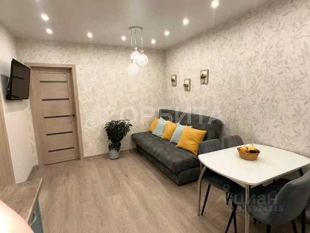 1-к кв. Тюменская область, Тюмень Велижанская ул., 66к2 (45.0 м) - Фото 1