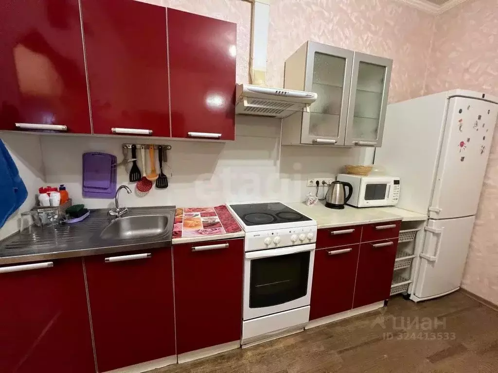 2-к кв. Ханты-Мансийский АО, Сургут Пролетарский просп., 4/2 (44.6 м) - Фото 1