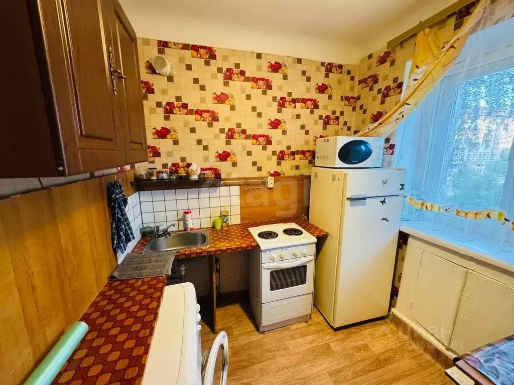 1-к кв. Тюменская область, Тюмень Одесская ул., 39 (30.0 м) - Фото 0