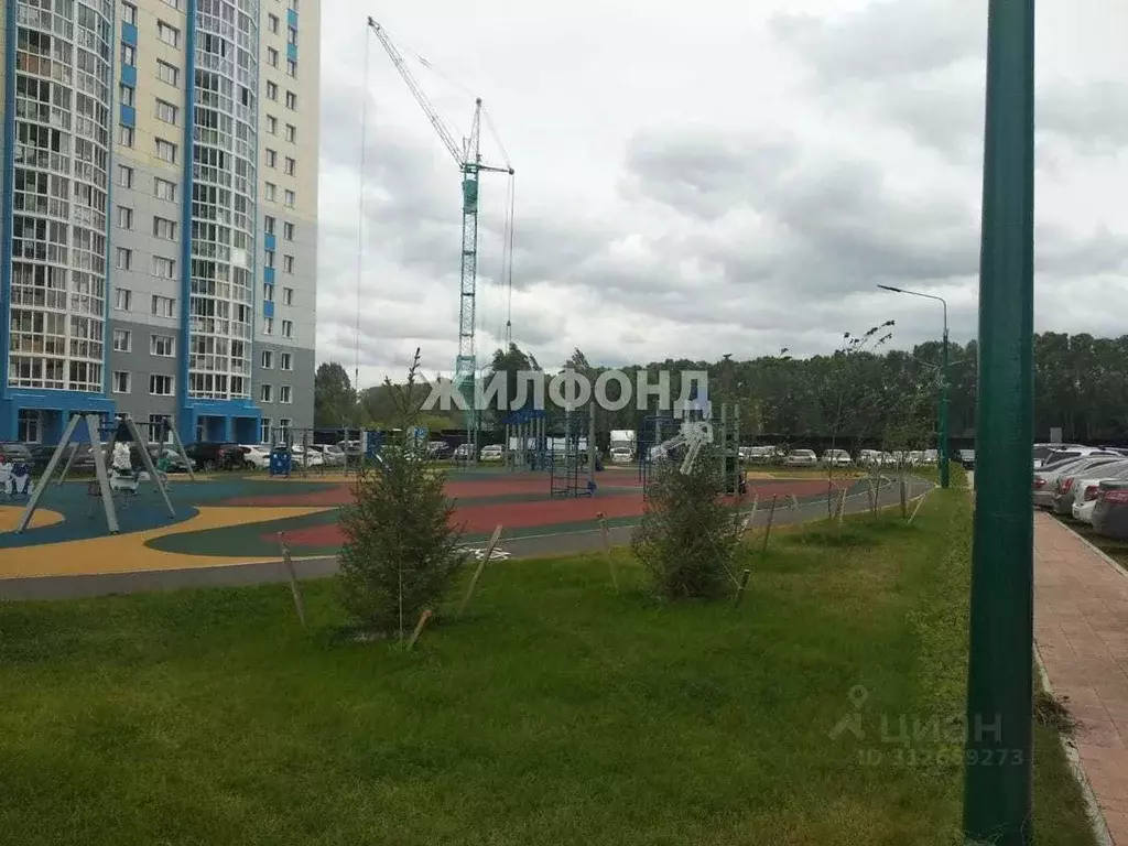 2-к кв. Новосибирская область, Новосибирск ул. Александра Чистякова, ... - Фото 1