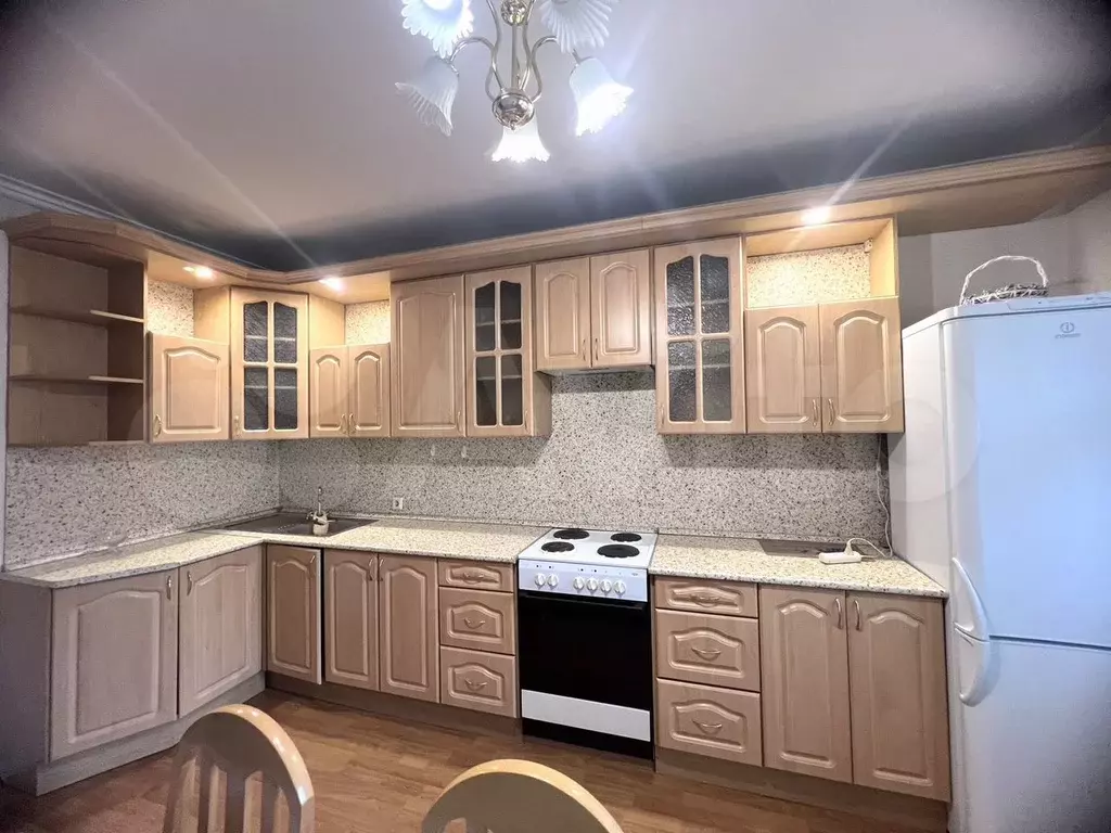 3-к. квартира, 100 м, 6/10 эт. - Фото 1