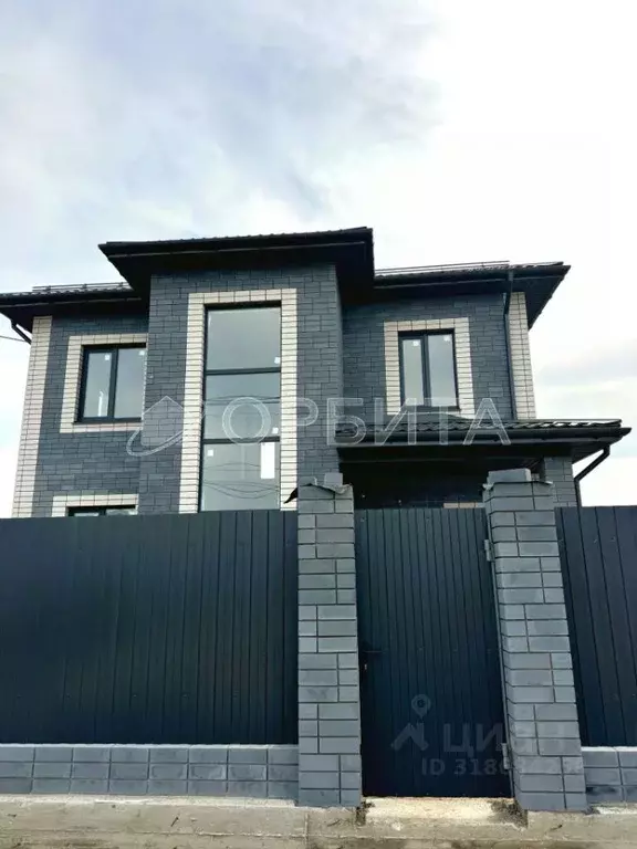 Дом в Тюменская область, Тюменский район, д. Падерина  (150 м) - Фото 0