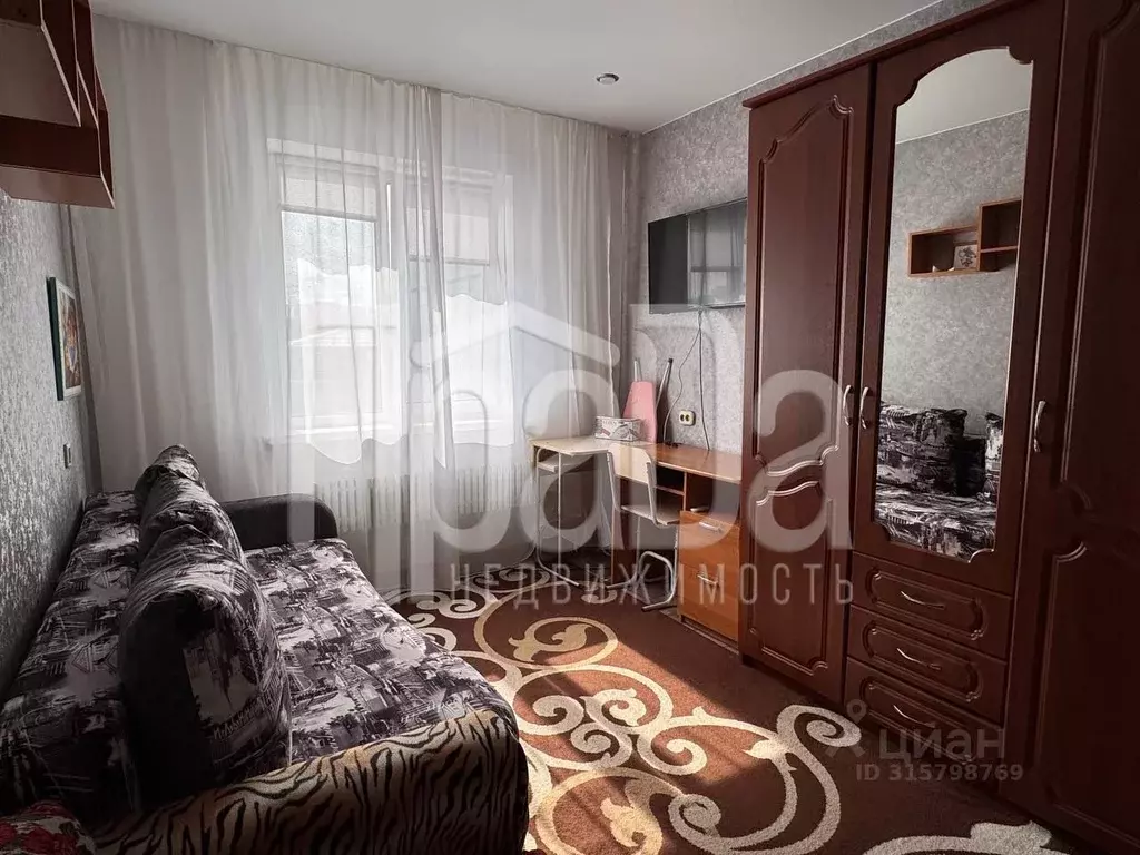 Комната Красноярский край, Красноярск ул. 2-я Ботаническая, 1А (12.0 ... - Фото 2