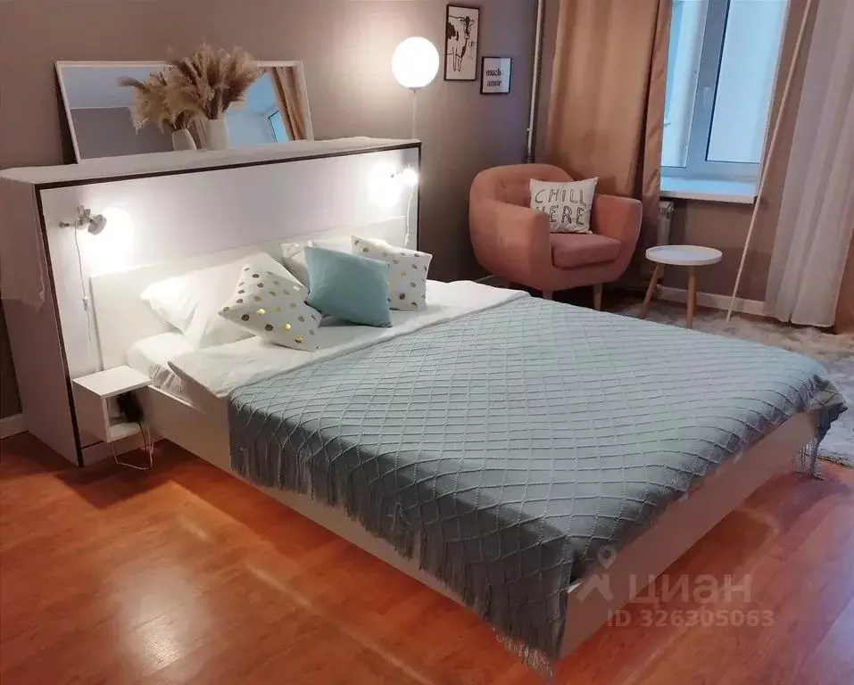 Комната Санкт-Петербург ул. Рубинштейна, 3 - Фото 1