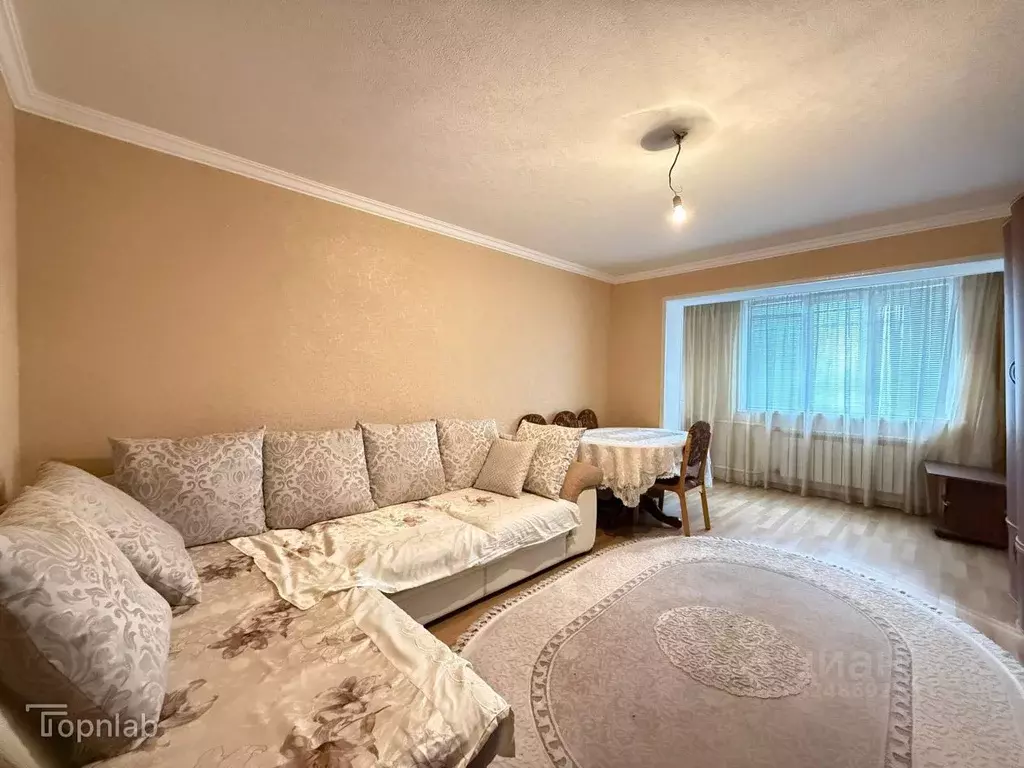 3-к кв. Кабардино-Балкария, Нальчик ул. Щаденко (63.7 м) - Фото 1