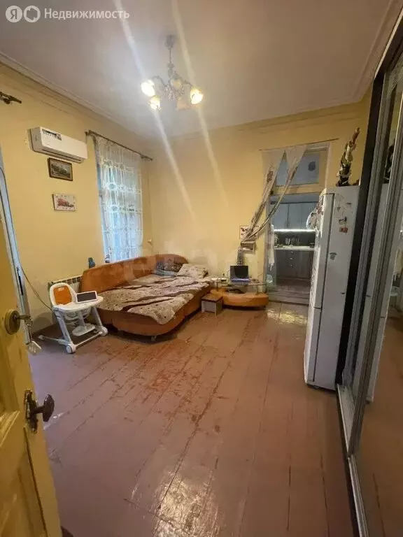 3-комнатная квартира: Ялта, улица Тимирязева, 18 (65.2 м) - Фото 2