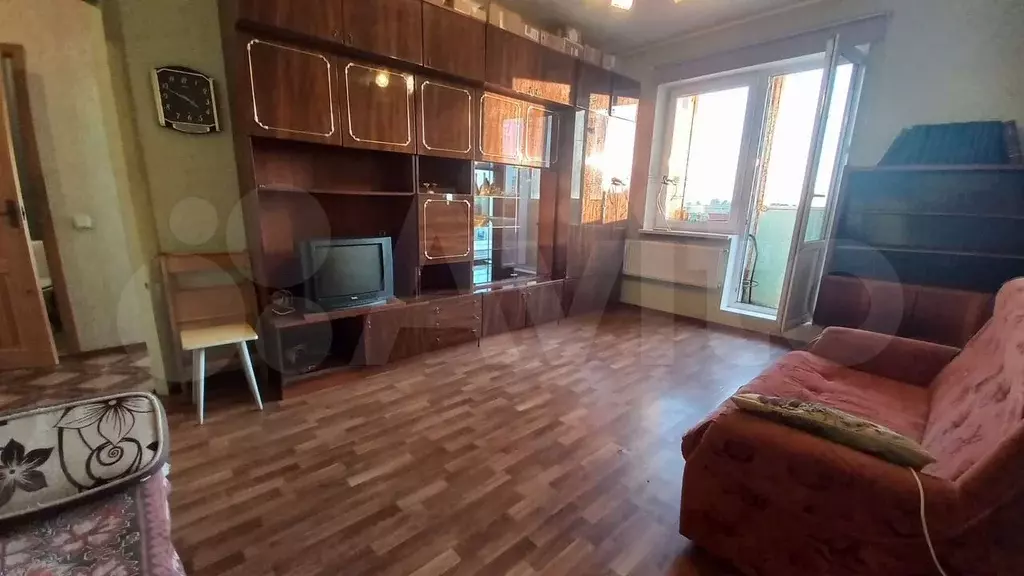 1-к. квартира, 40 м, 6/9 эт. - Фото 1