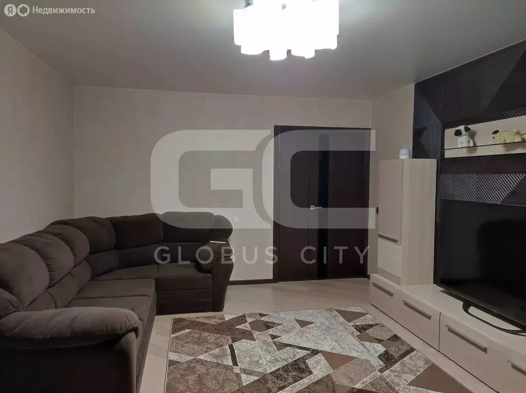 3-комнатная квартира: Брянск, улица Тютчева, 1 (92.3 м) - Фото 2