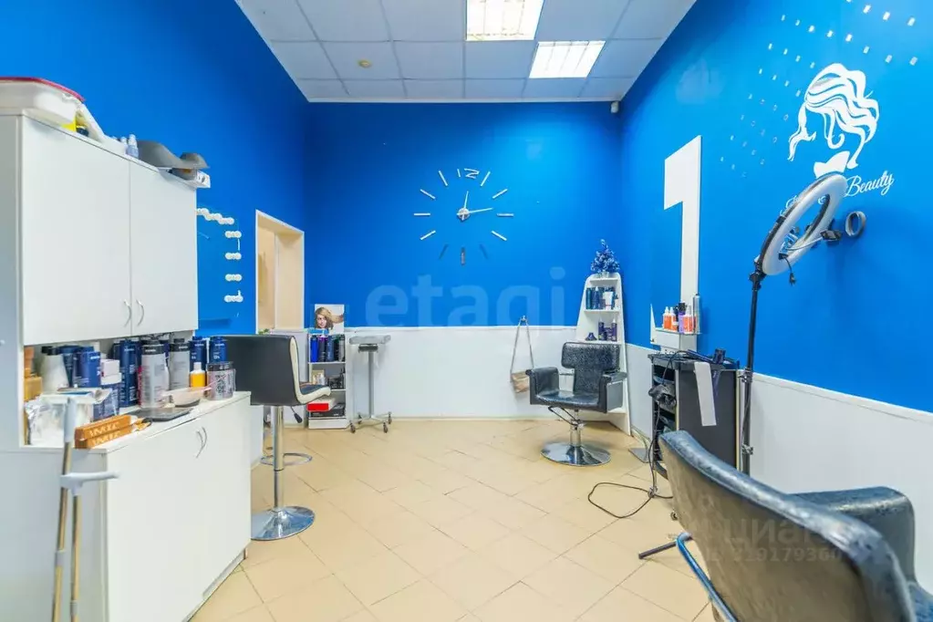 Торговая площадь в Санкт-Петербург Сиреневый бул., 23к2 (71 м) - Фото 1