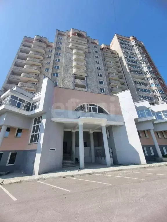 2-к кв. Хабаровский край, Хабаровск ул. Чехова, 10 (64.8 м) - Фото 0