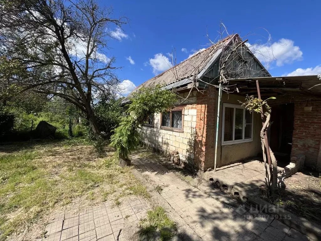 Дом в Краснодарский край, Лабинск Урожайная ул., 33 (46 м) - Фото 2